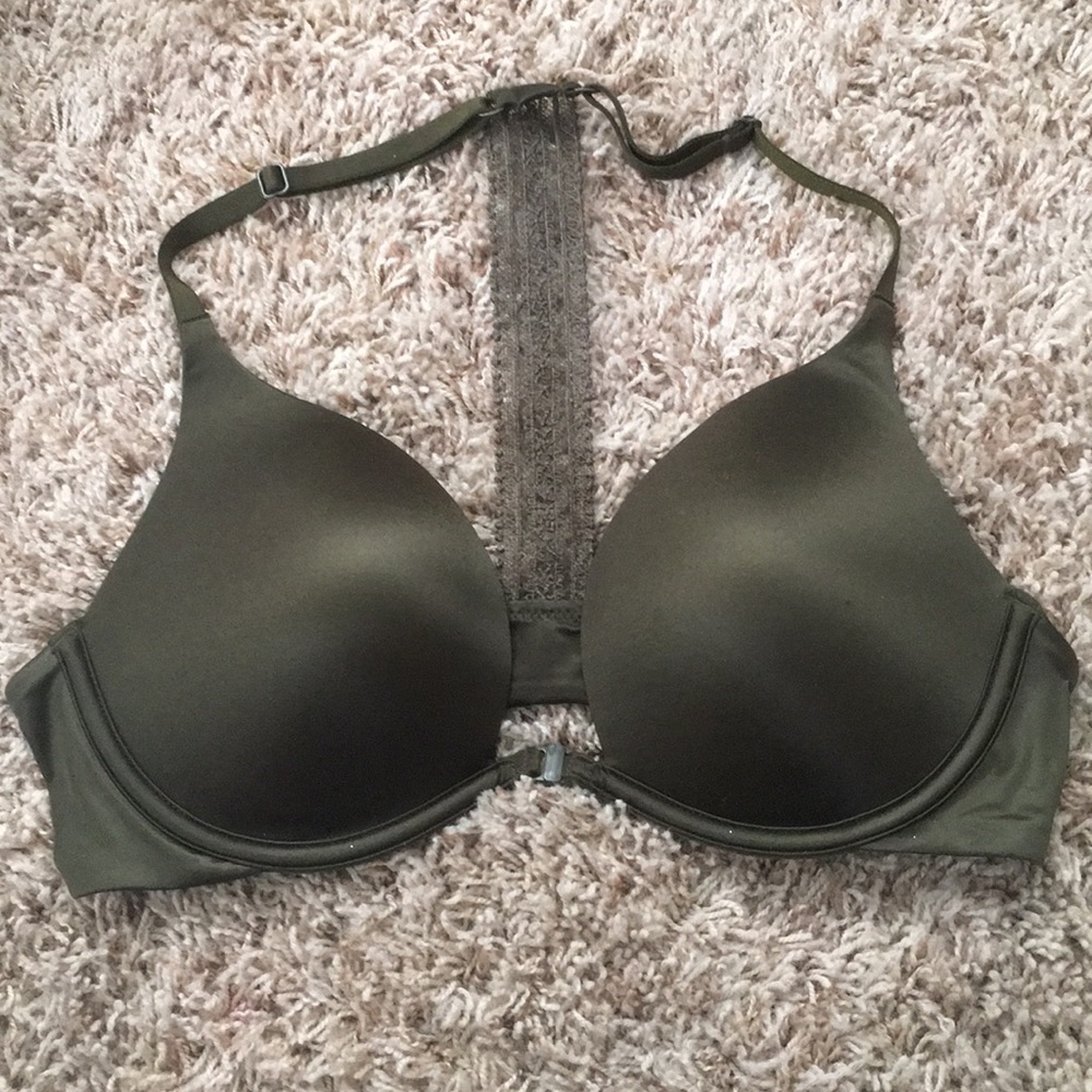 Victoria’s Secret Very sexy push up bra  34C